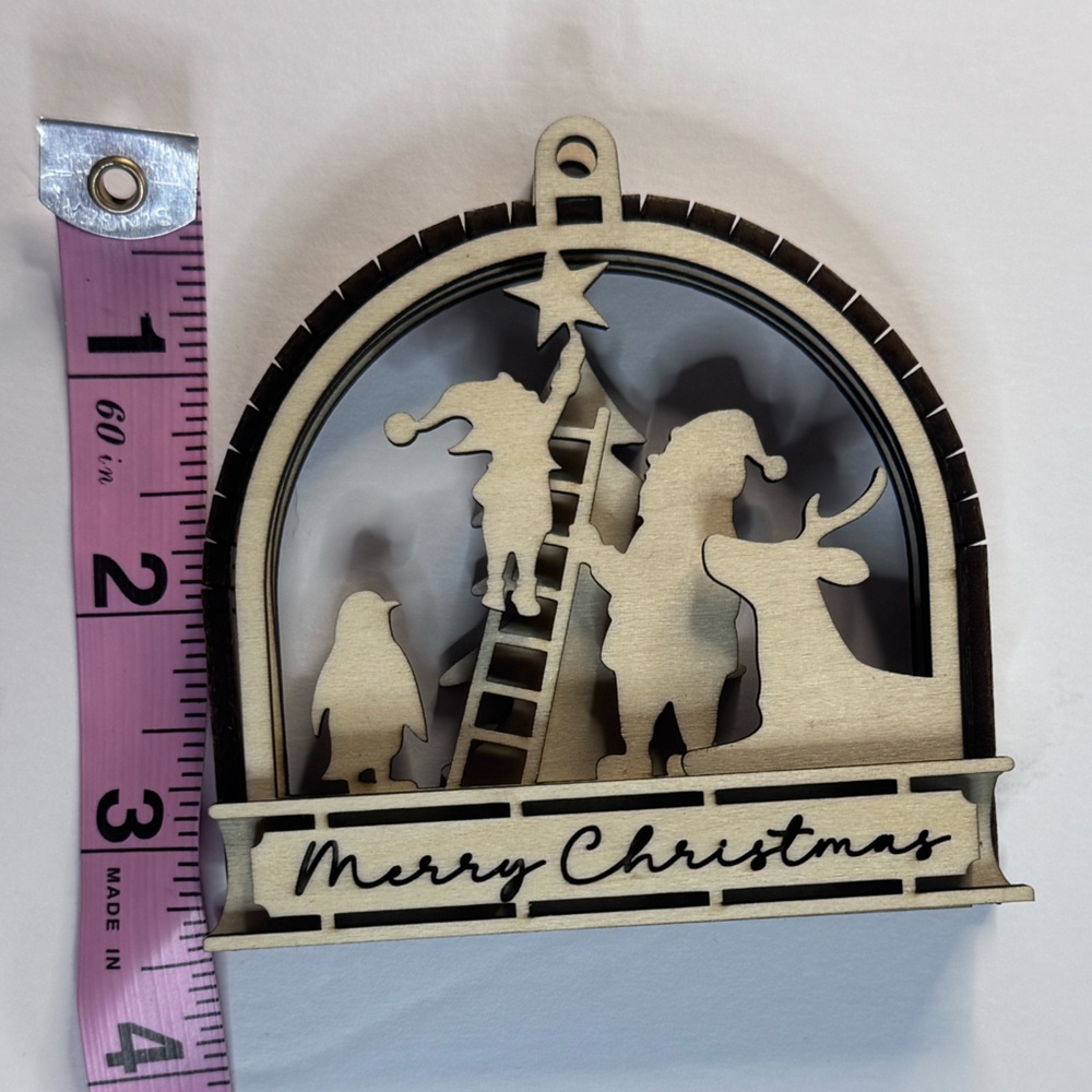 ❌SOLD❌ Santa, Reindeer & Penguin Scene – Laser-Cut Wood Décor Merry Christmas - Picture 6 of 7